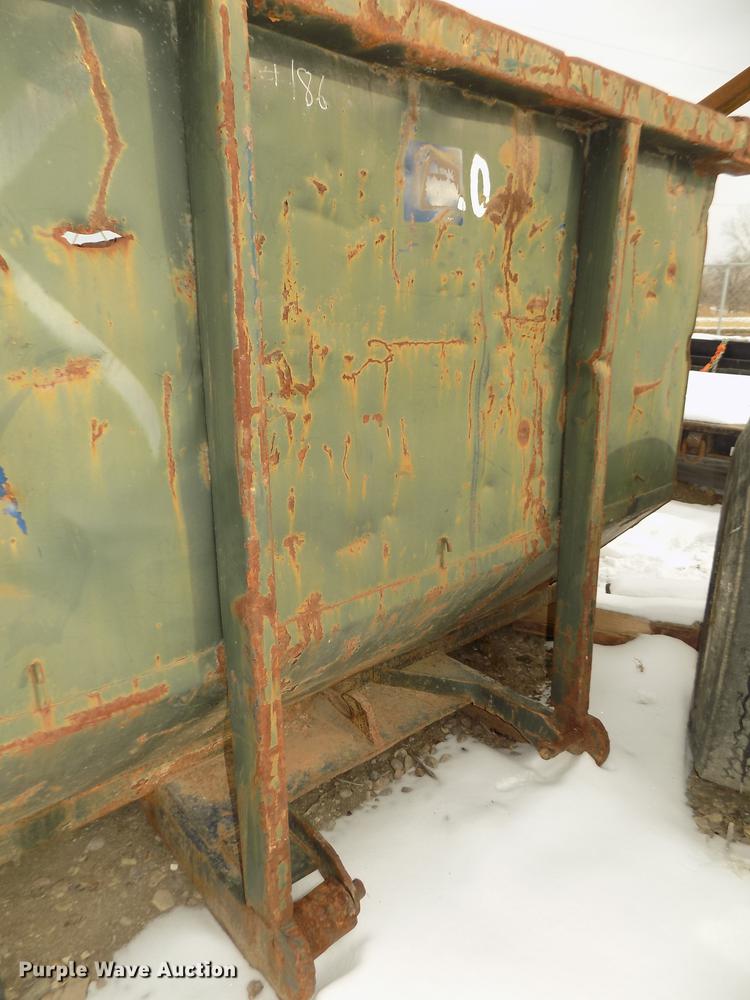 image for item DD2899 Roll off container