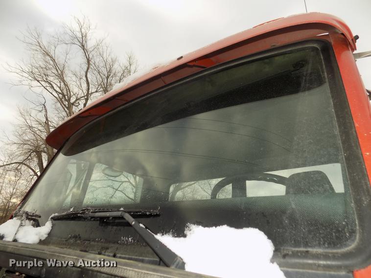 image for item DD2900 2004 Freightliner FL80 roll off container truck