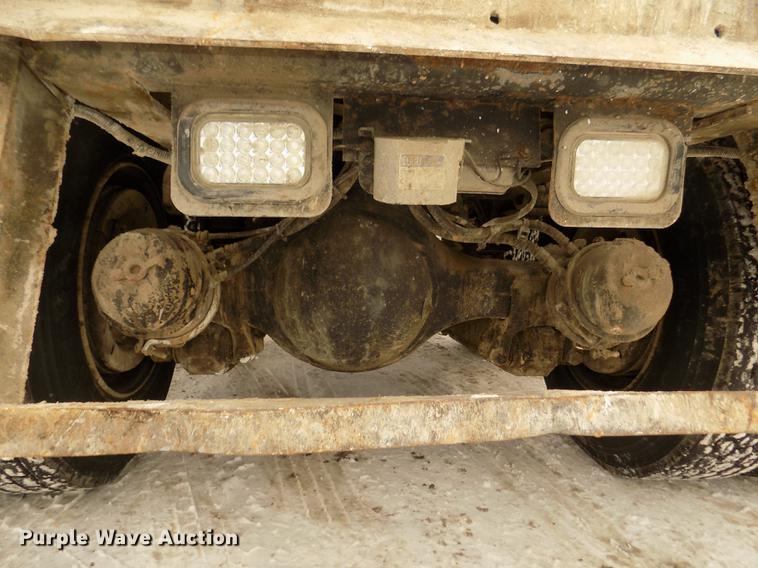 image for item DD2900 2004 Freightliner FL80 roll off container truck