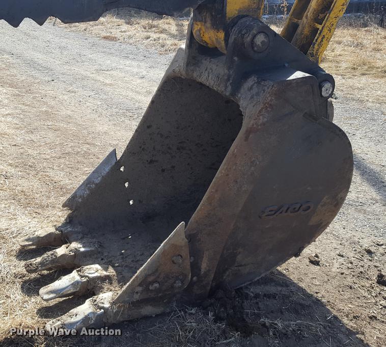 image for item DD5441 2007 Komatsu PC200LC-8 excavator