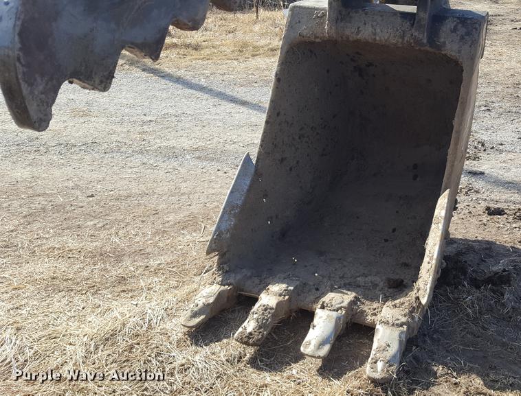 image for item DD5441 2007 Komatsu PC200LC-8 excavator