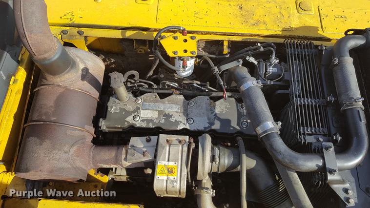 image for item DD5441 2007 Komatsu PC200LC-8 excavator
