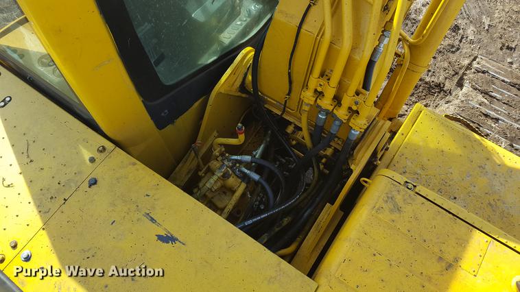 image for item DD5441 2007 Komatsu PC200LC-8 excavator
