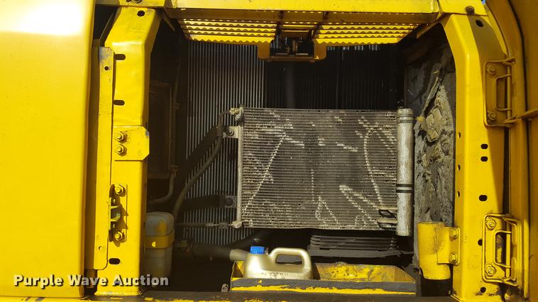 image for item DD5441 2007 Komatsu PC200LC-8 excavator
