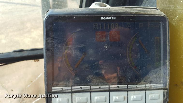 image for item DD5441 2007 Komatsu PC200LC-8 excavator