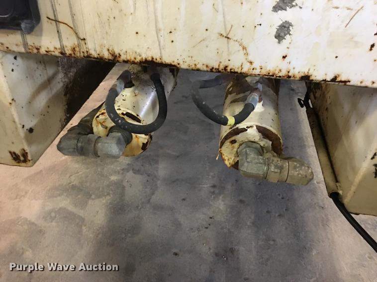 image for item DD9022 Olin 5100CA grout/concrete pump