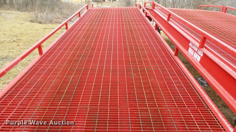 image for item DD9025 Dura-Ramp DR-M36B loading dock
