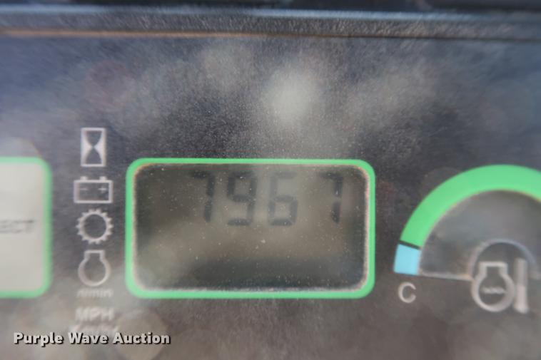 image for item DF3515 2004 John Deere 772CH motor grader