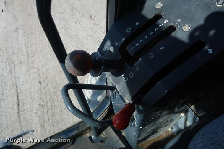 image for item DF3515 2004 John Deere 772CH motor grader