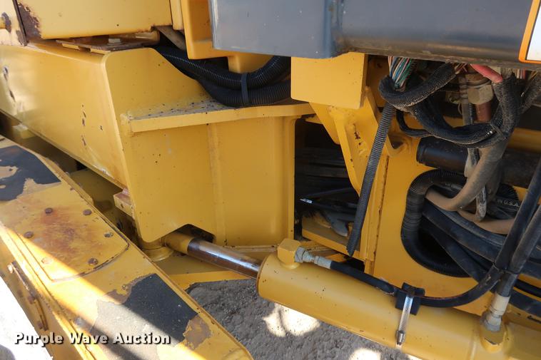 image for item DF3515 2004 John Deere 772CH motor grader