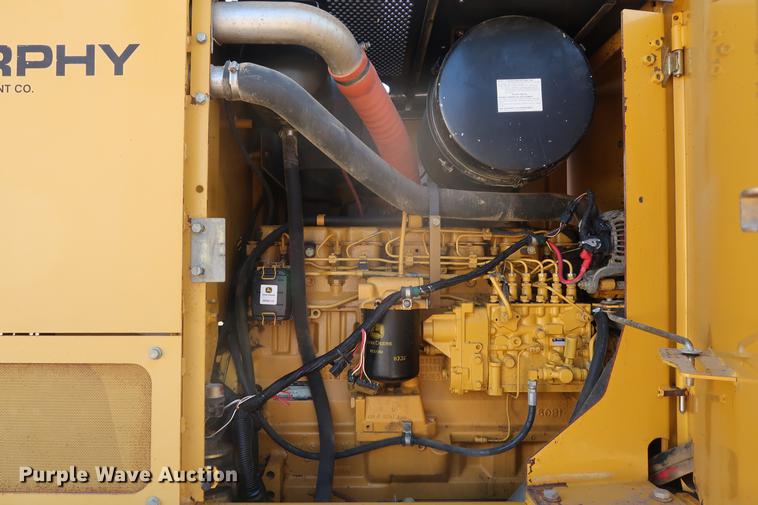 image for item DF3515 2004 John Deere 772CH motor grader