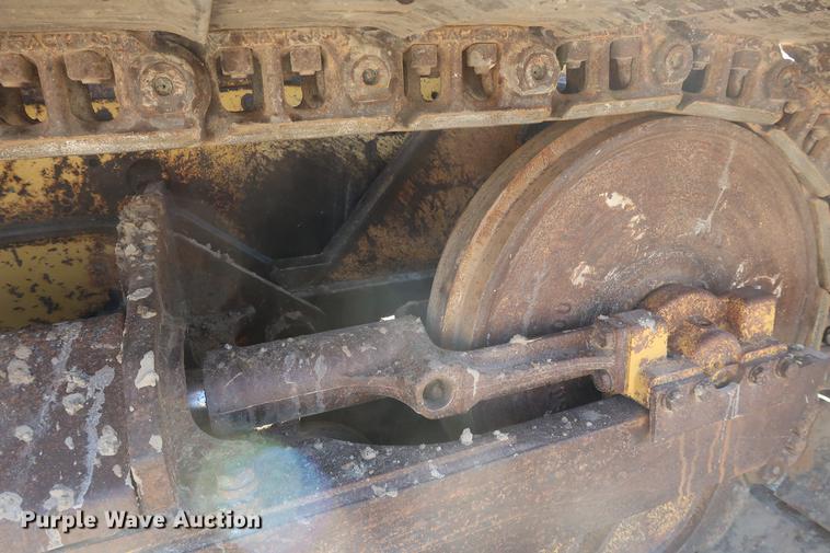 image for item DF3516 2003 John Deere 450H dozer