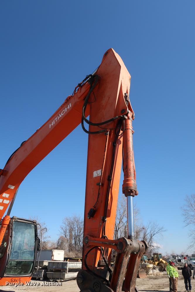 image for item DF3517 2006 Hitachi ZX270 LC excavator