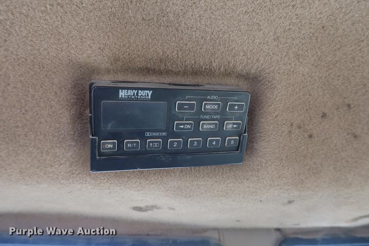 image for item DF3519 2000 John Deere 444H wheel loader