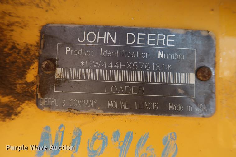 image for item DF3519 2000 John Deere 444H wheel loader