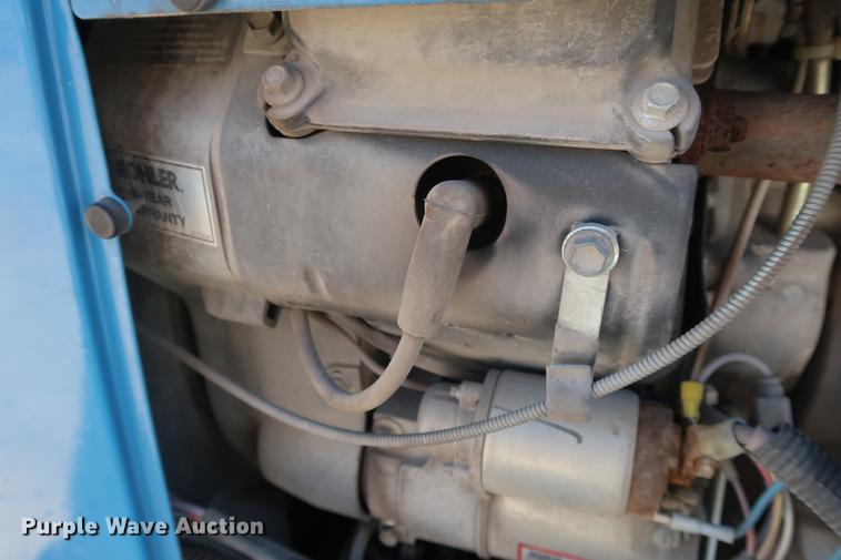 image for item DF3520 2007 Ford F750 Super Duty XLT service truck with crane