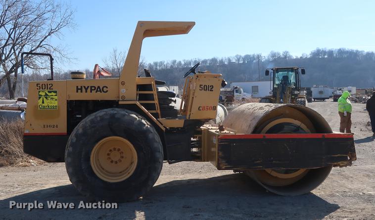 image for item DF3521 1996 Hypac C850B single drum vibratory roller