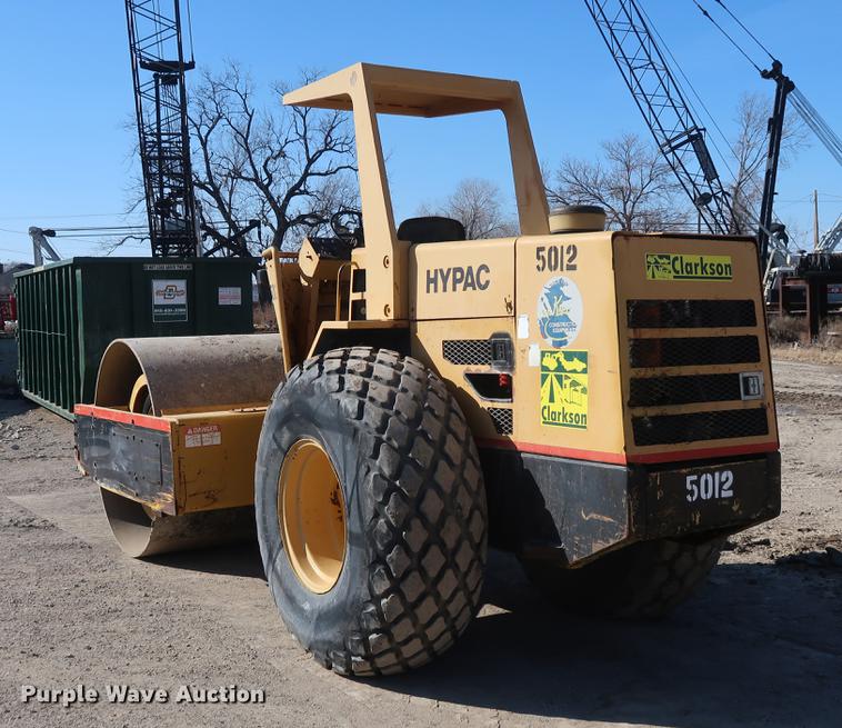 image for item DF3521 1996 Hypac C850B single drum vibratory roller