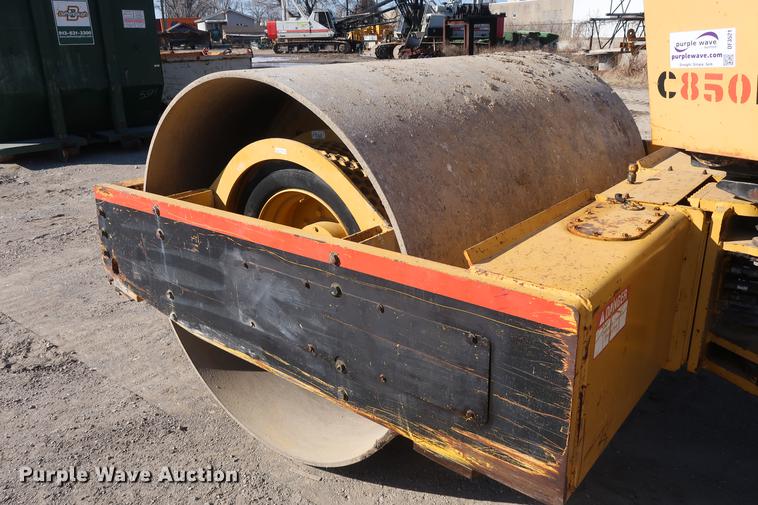 image for item DF3521 1996 Hypac C850B single drum vibratory roller