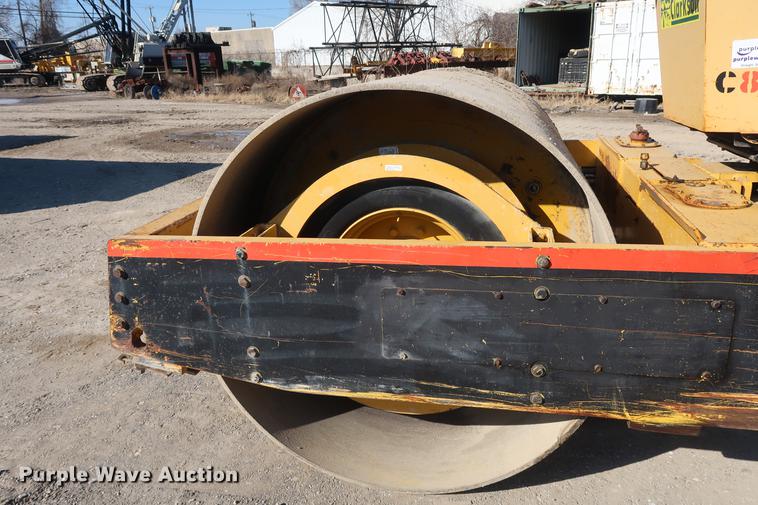 image for item DF3521 1996 Hypac C850B single drum vibratory roller