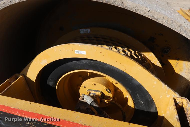 image for item DF3521 1996 Hypac C850B single drum vibratory roller