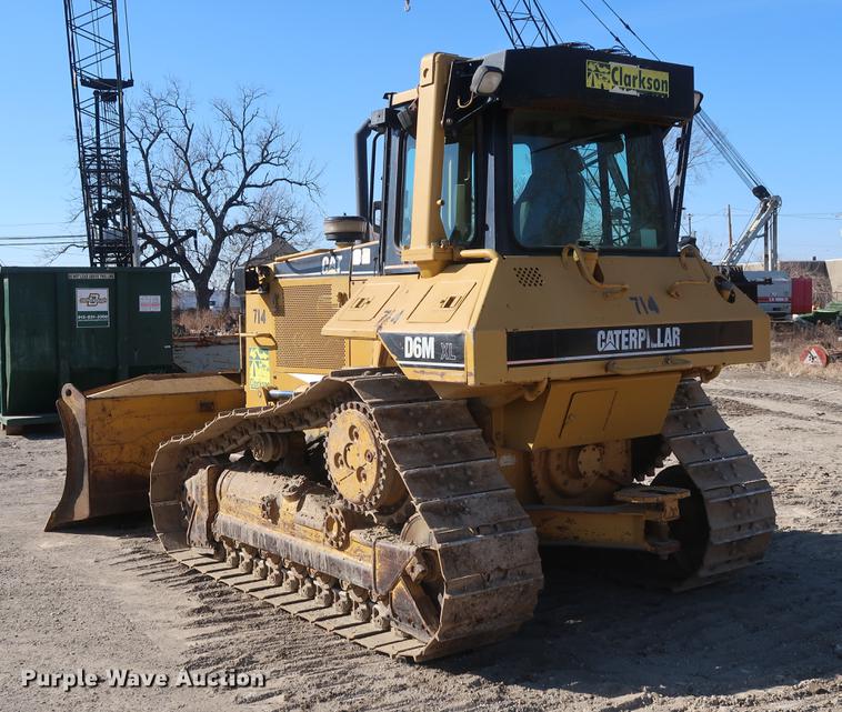 image for item DF3522 1998 Caterpillar D6M LGP dozer