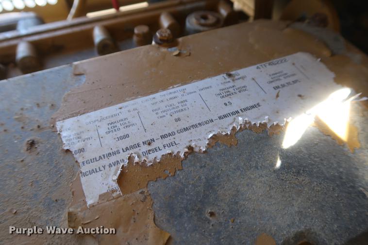 image for item DF3522 1998 Caterpillar D6M LGP dozer