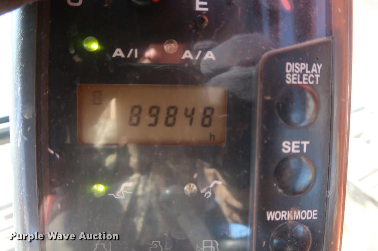 image for item DF3523 2006 Hitachi ZX200 LC excavator