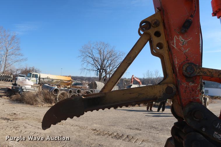 image for item DF3523 2006 Hitachi ZX200 LC excavator