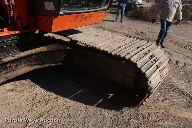 image for item DF3523 2006 Hitachi ZX200 LC excavator