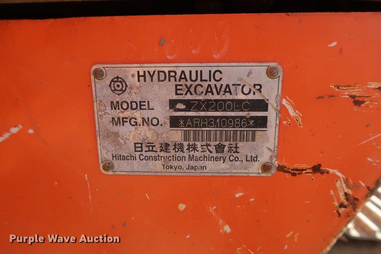 image for item DF3523 2006 Hitachi ZX200 LC excavator
