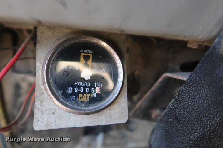 image for item DF3525 2001 Freightliner FL80 dump truck