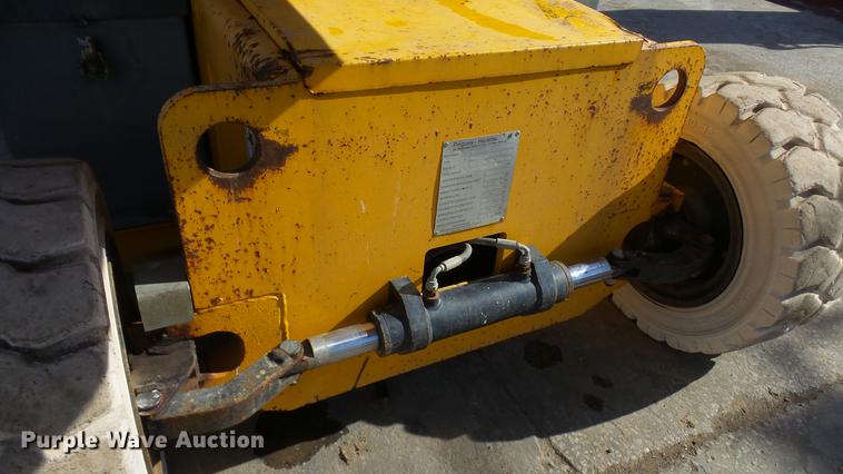 image for item DP9588 2005 Haulotte HA33JE boom lift