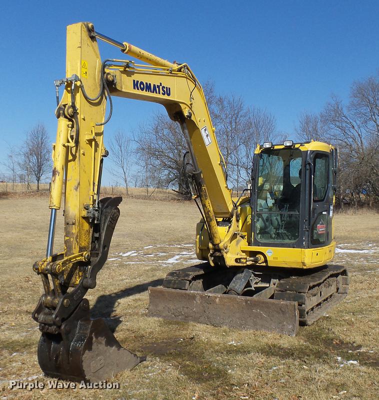 image for item DP9589 2011 Komatsu PC88MR-8 mini excavator
