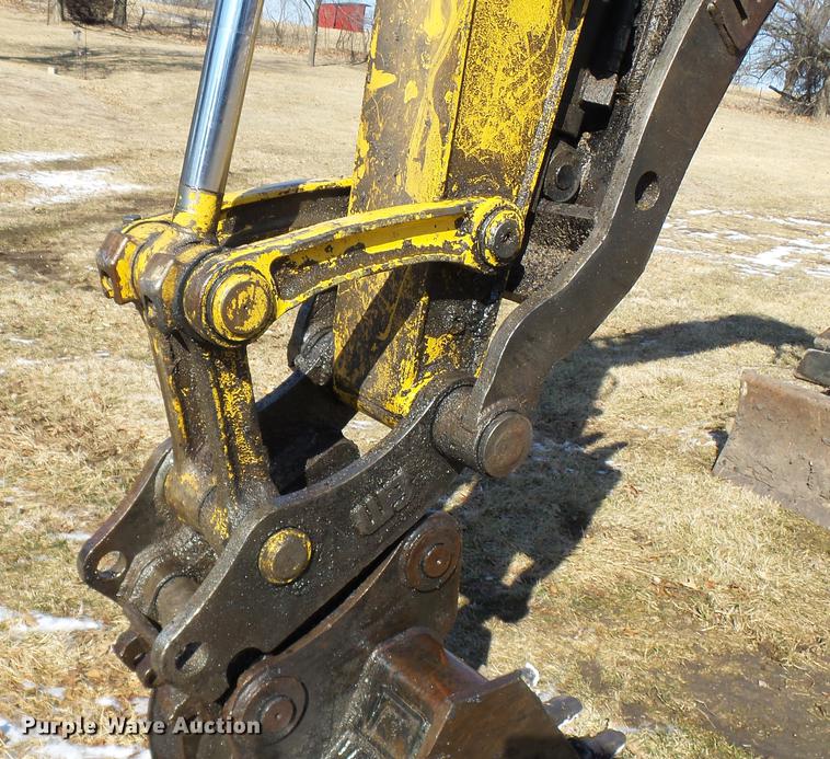 image for item DP9589 2011 Komatsu PC88MR-8 mini excavator