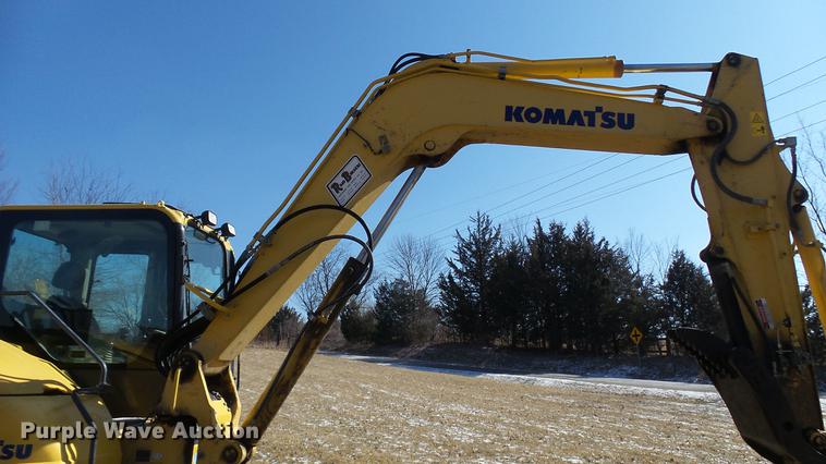 image for item DP9589 2011 Komatsu PC88MR-8 mini excavator