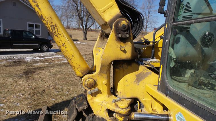 image for item DP9589 2011 Komatsu PC88MR-8 mini excavator