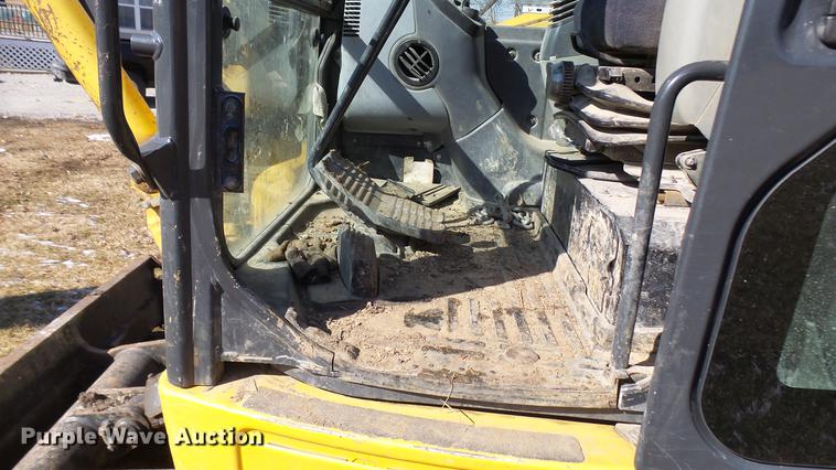 image for item DP9589 2011 Komatsu PC88MR-8 mini excavator