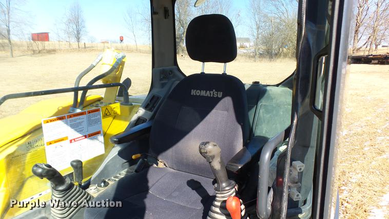 image for item DP9589 2011 Komatsu PC88MR-8 mini excavator