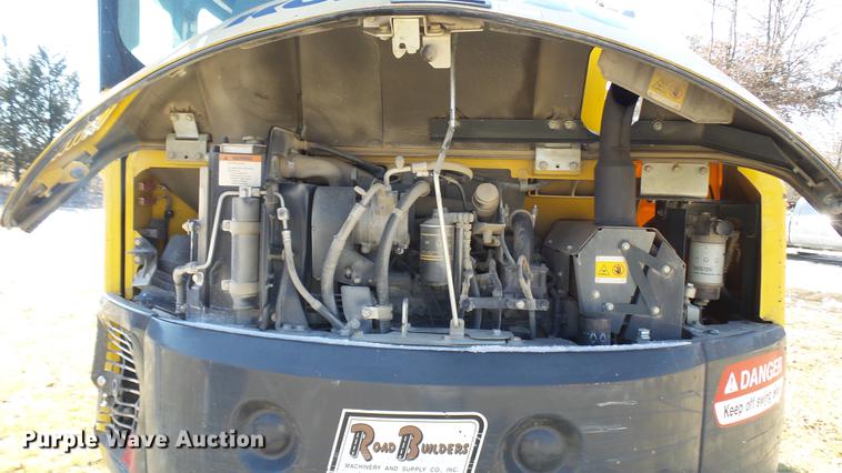 image for item DP9589 2011 Komatsu PC88MR-8 mini excavator