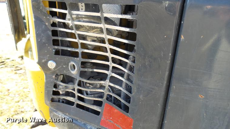 image for item DP9589 2011 Komatsu PC88MR-8 mini excavator