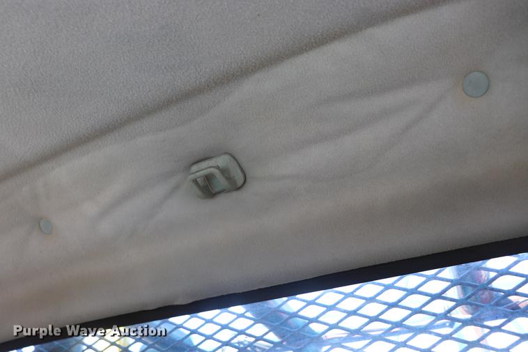 image for item EC9404 2004 International 4300 flatbed truck