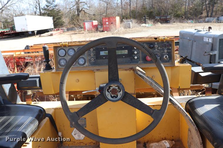 image for item EC9440 Hypac C766C vibratory double drum roller