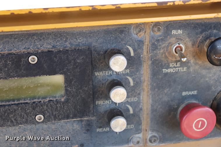 image for item EC9440 Hypac C766C vibratory double drum roller