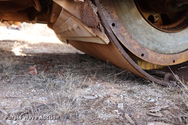 image for item EC9440 Hypac C766C vibratory double drum roller