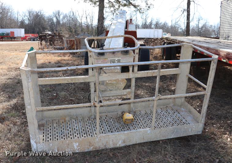 image for item EC9442 1997 Snorkelift TB-A80RDZ boom lift