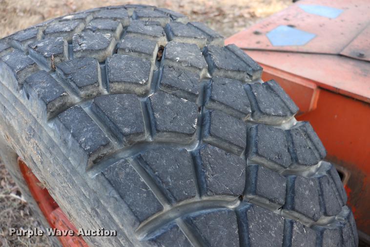 image for item EC9442 1997 Snorkelift TB-A80RDZ boom lift