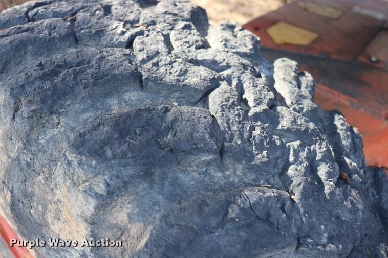 image for item EC9442 1997 Snorkelift TB-A80RDZ boom lift