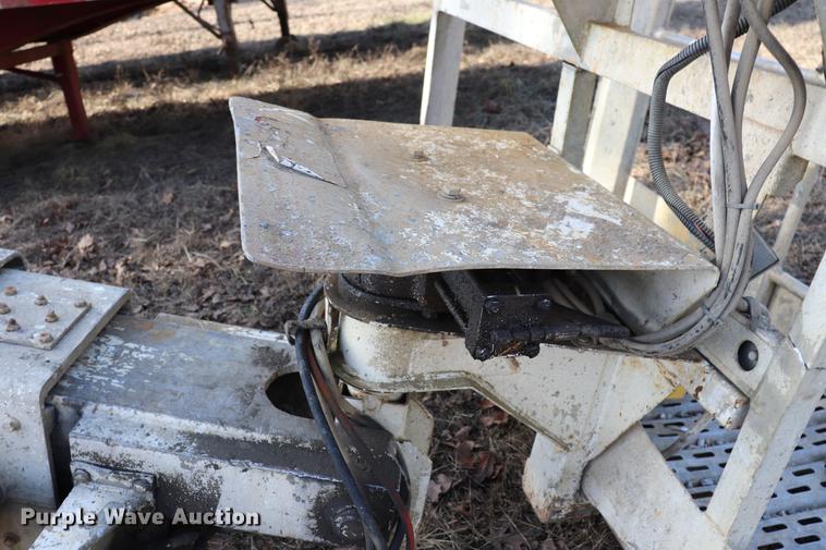 image for item EC9442 1997 Snorkelift TB-A80RDZ boom lift