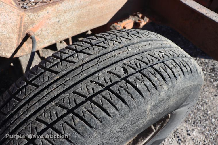 image for item EC9447 2000 Broce RJ350 broom